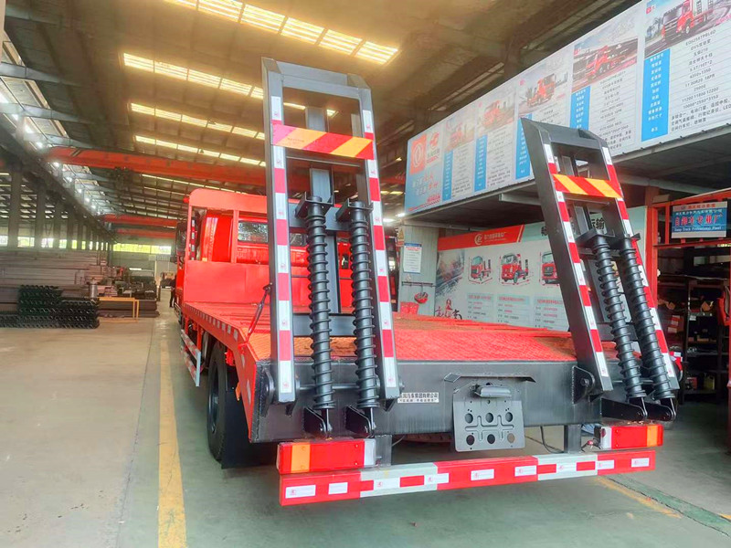 12噸挖掘機(jī)拖板車(chē)東風(fēng)單橋